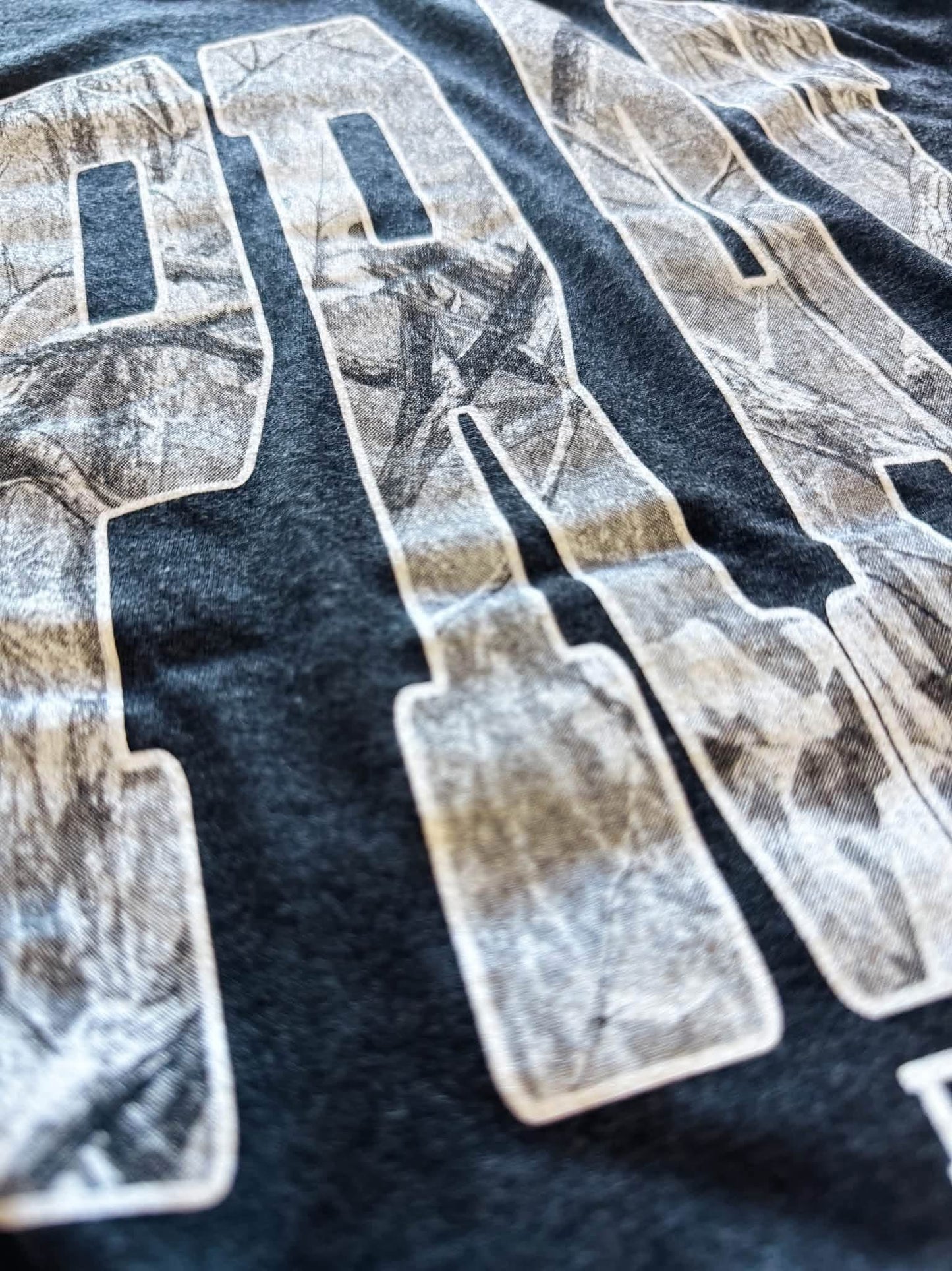 CAMO PRAY TEE