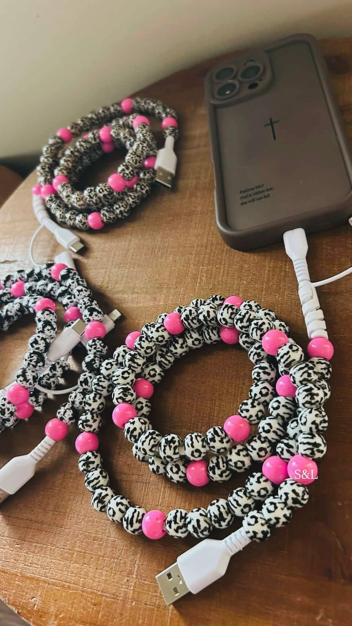 ANIMAL PRINT BEADED CHARGERS