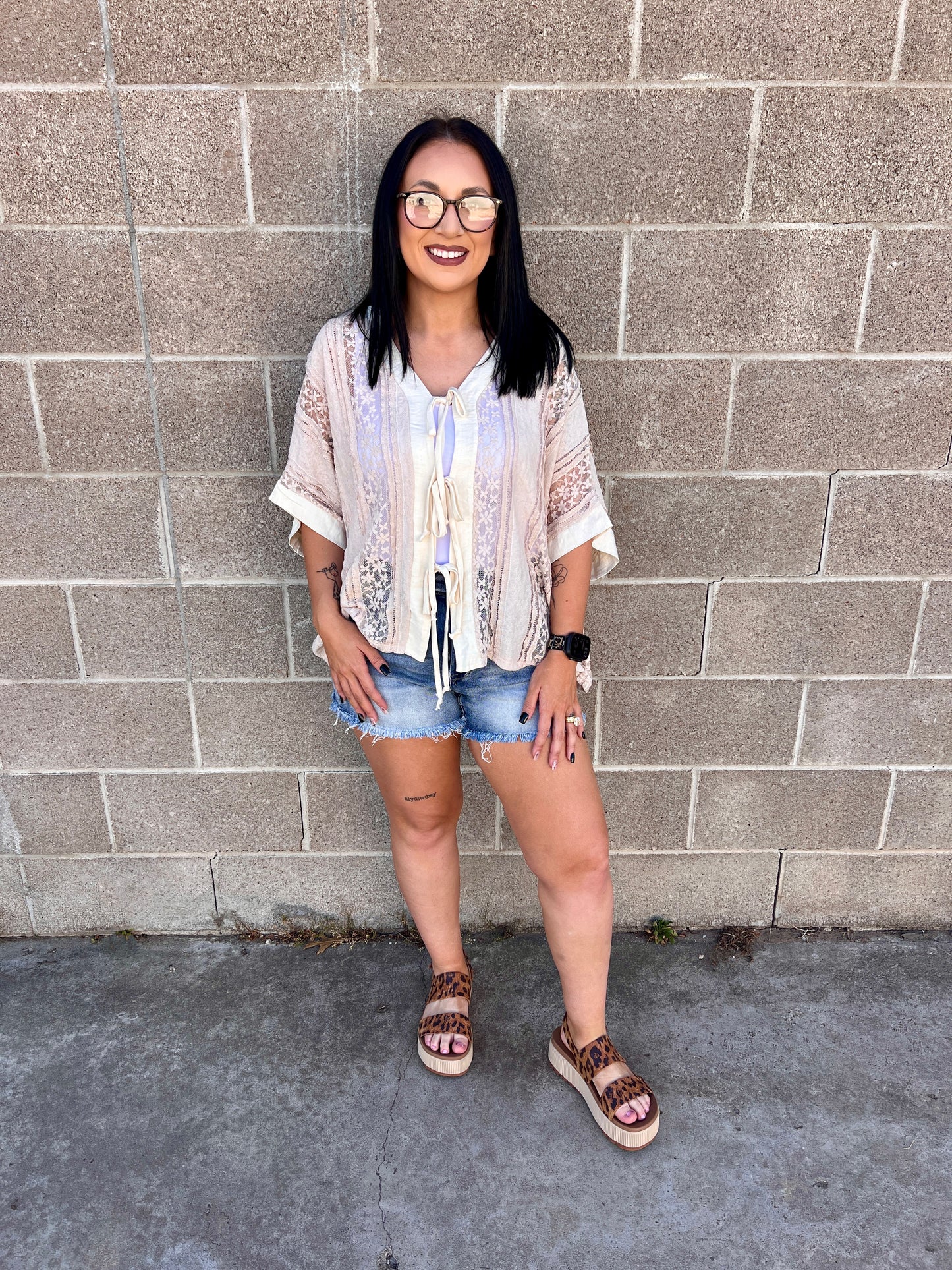 OVERSIZED FRONT TIE LACE TOPS