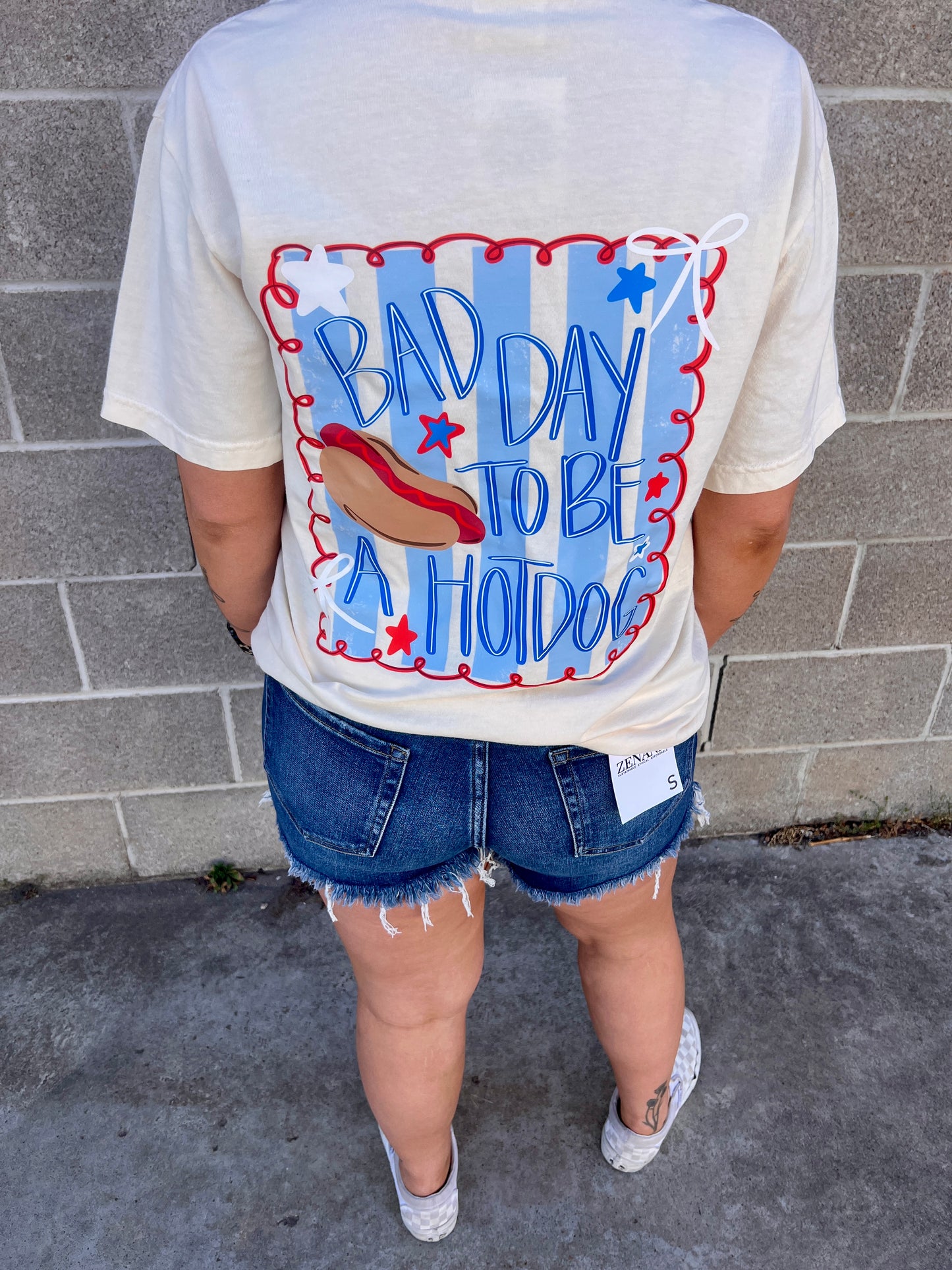 BAD DAY TO BE A HOTDOG TEE