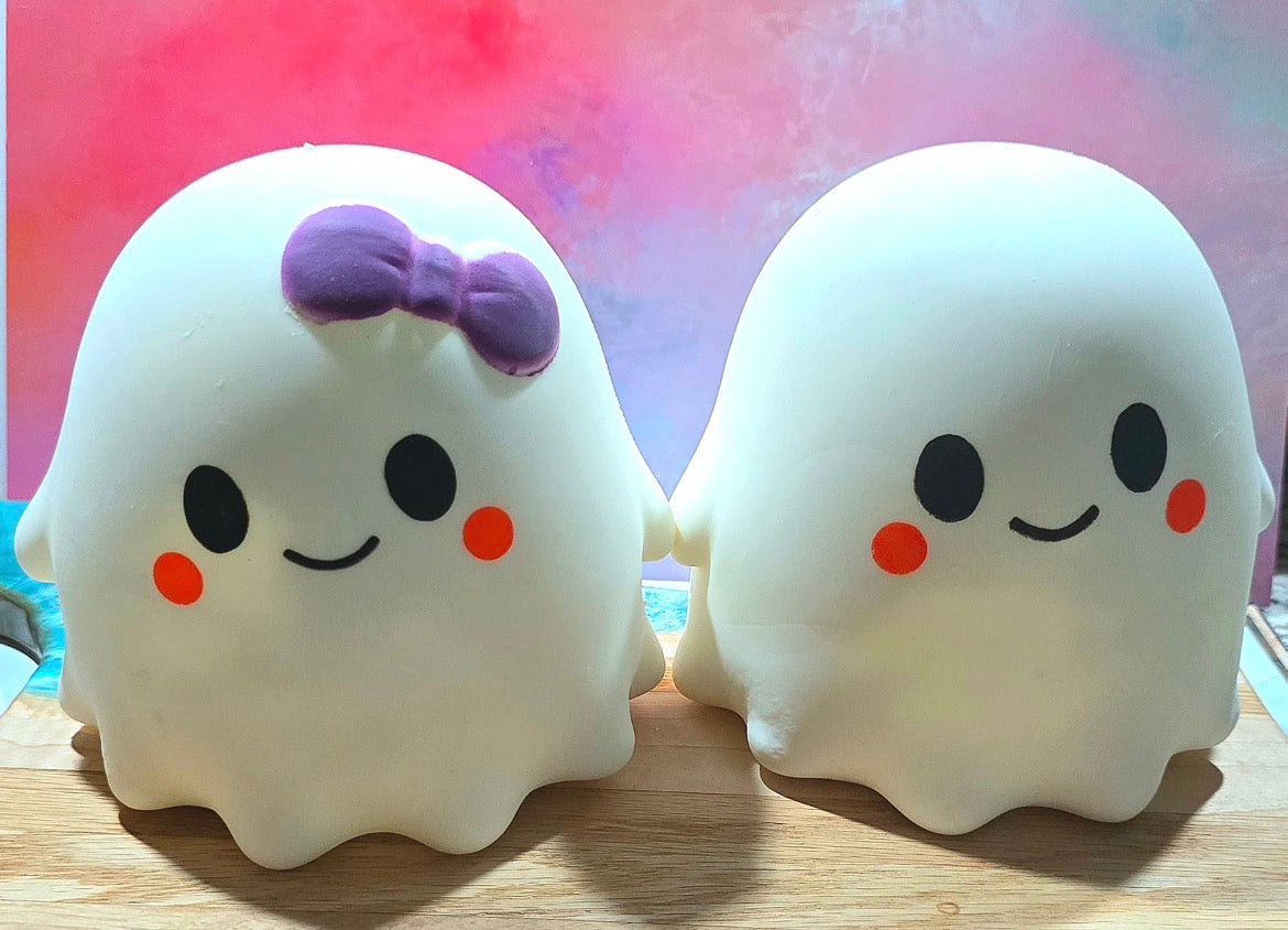 JUMBO GHOST SQUISHY