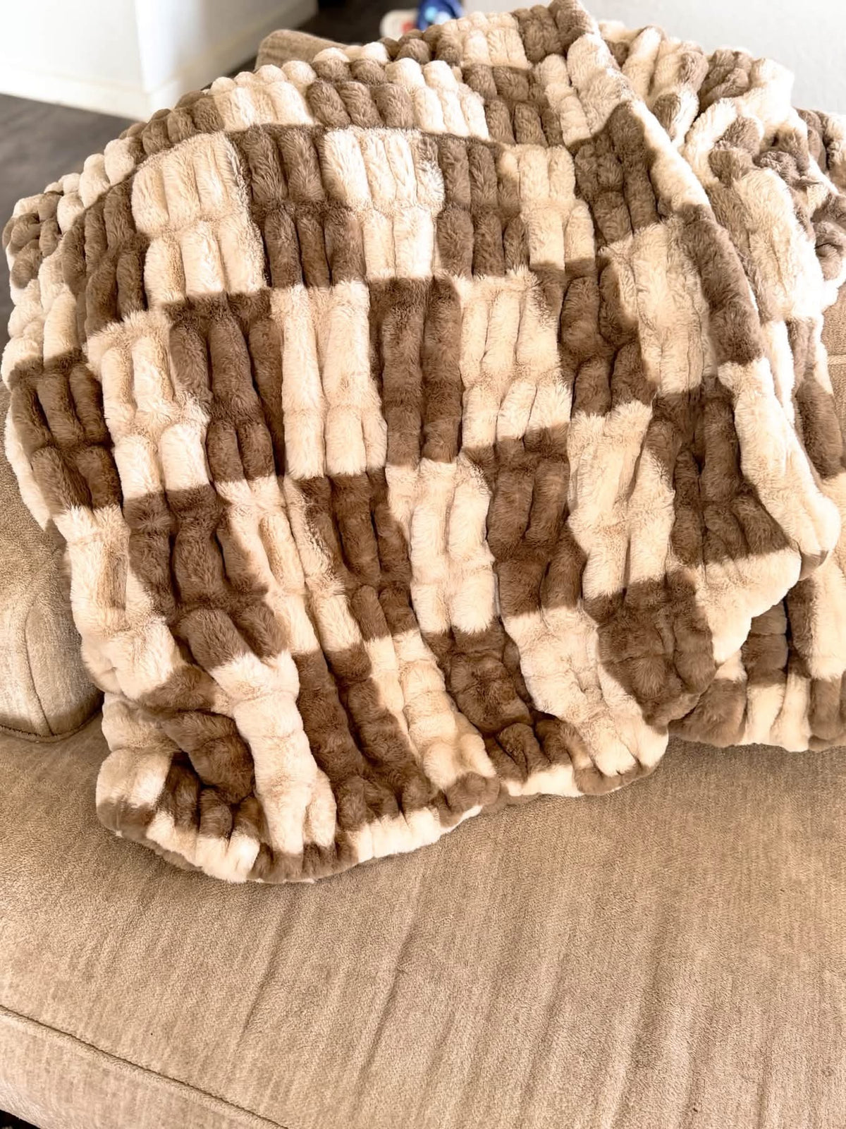 CLOUD BLANKETS